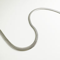 Sydney Flat Snake Silver Chain by Deduet