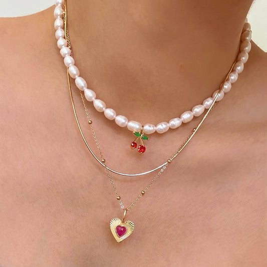 Vera Cherry Pearl Necklace