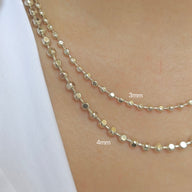 Lady wearing Gia Silver Beads Necklace by Deduet