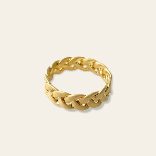 Lila Braided Ring by Deduet